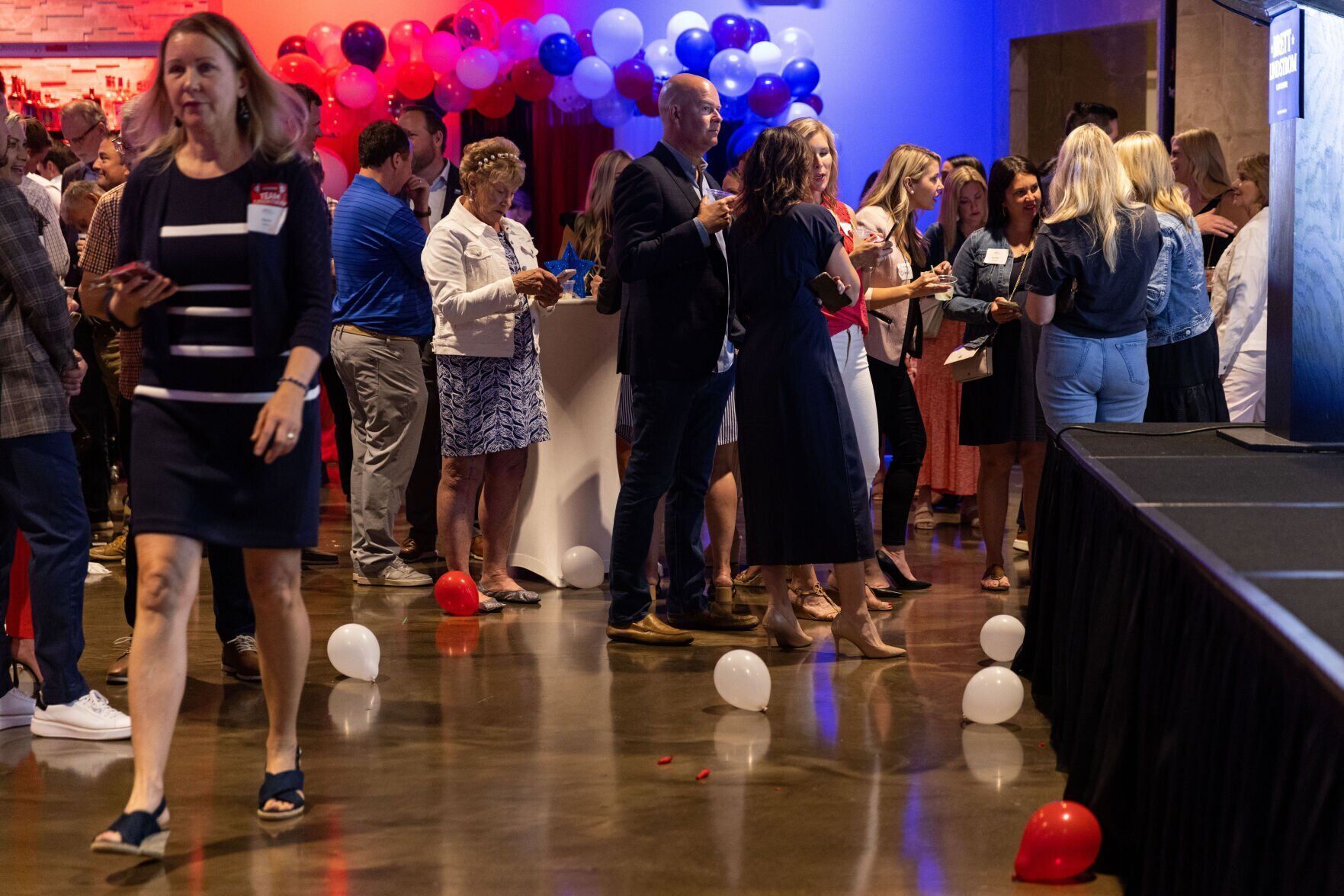 051122-owh-new-govrace-ar16.JPG